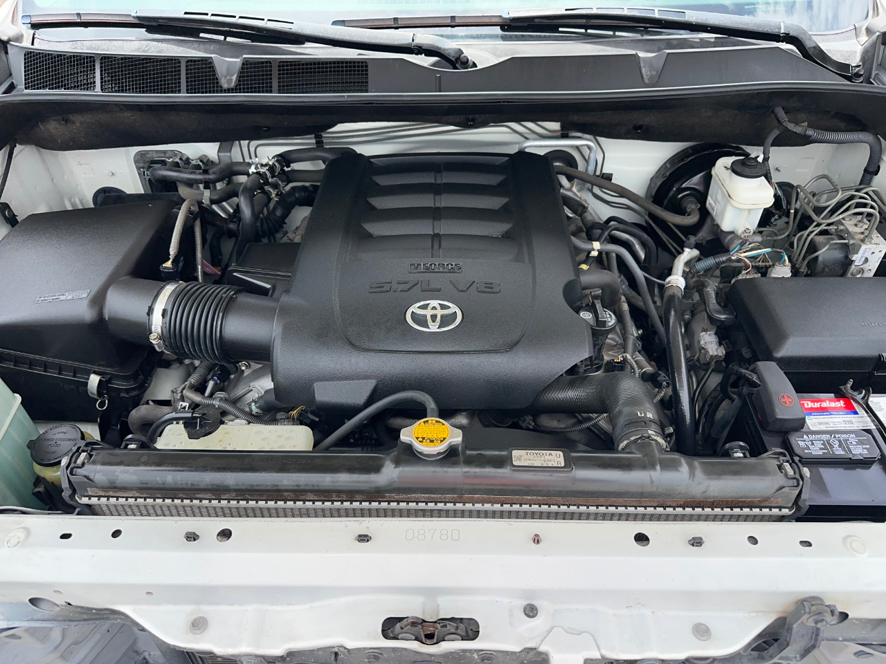 Toyota Sequoia Plantium 2WD 2011