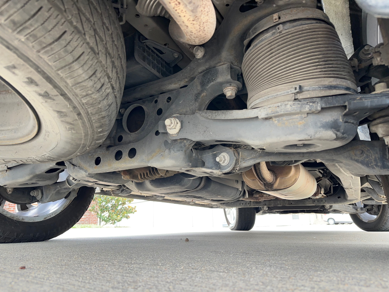 Toyota Sequoia Plantium 2WD 2011