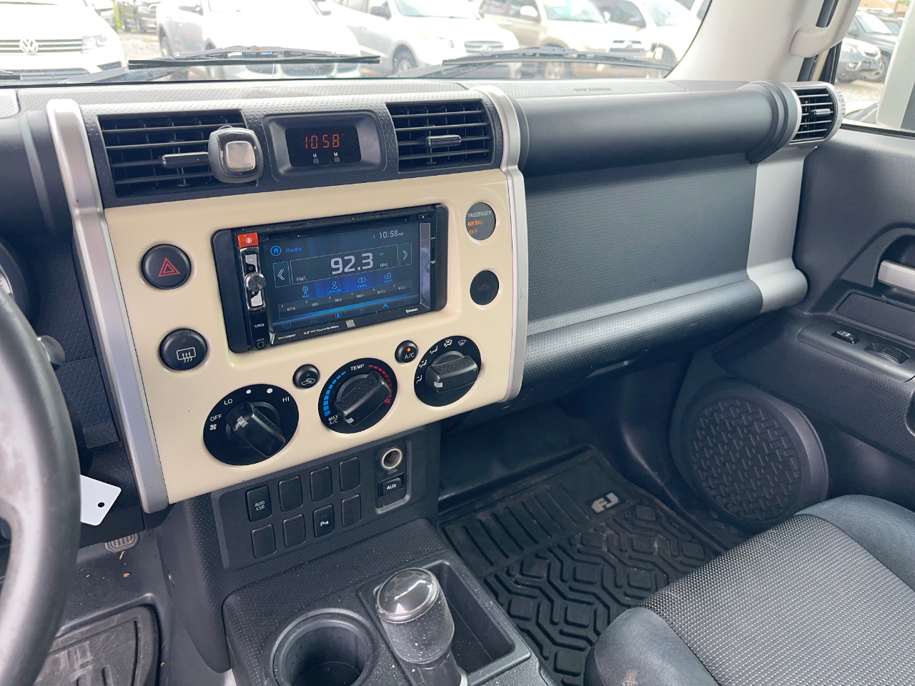 Toyota FJ Cruiser 2WD 2008