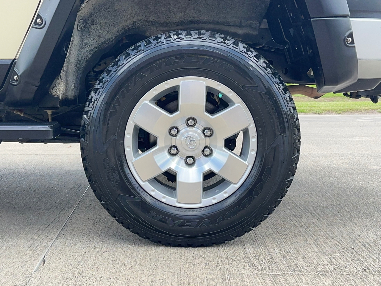 Toyota FJ Cruiser 2WD 2008