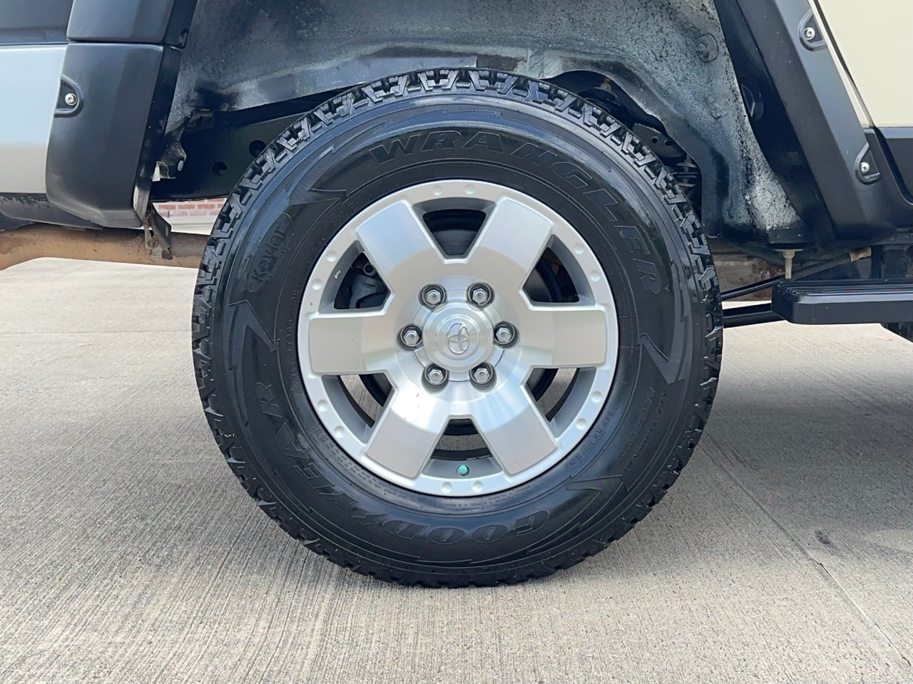 Toyota FJ Cruiser 2WD 2008