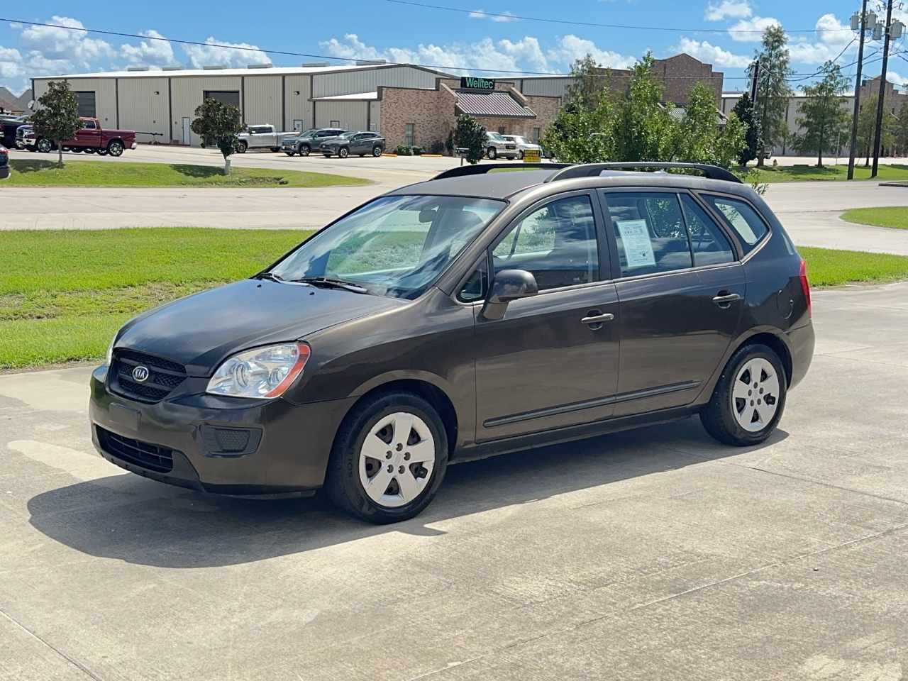 Kia Rondo LX 2009