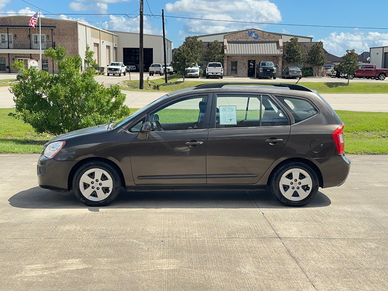 Kia Rondo LX 2009