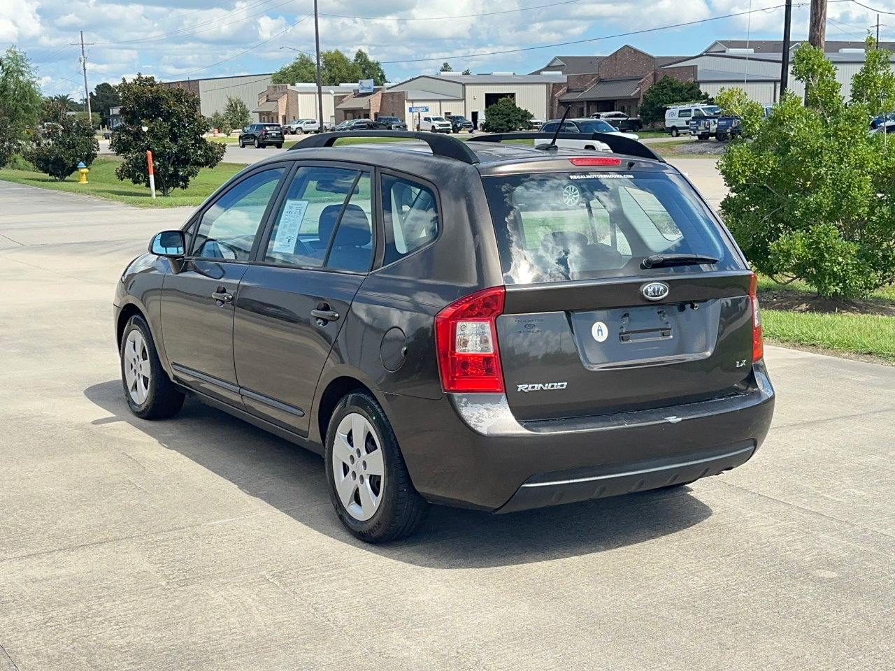 Kia Rondo LX 2009