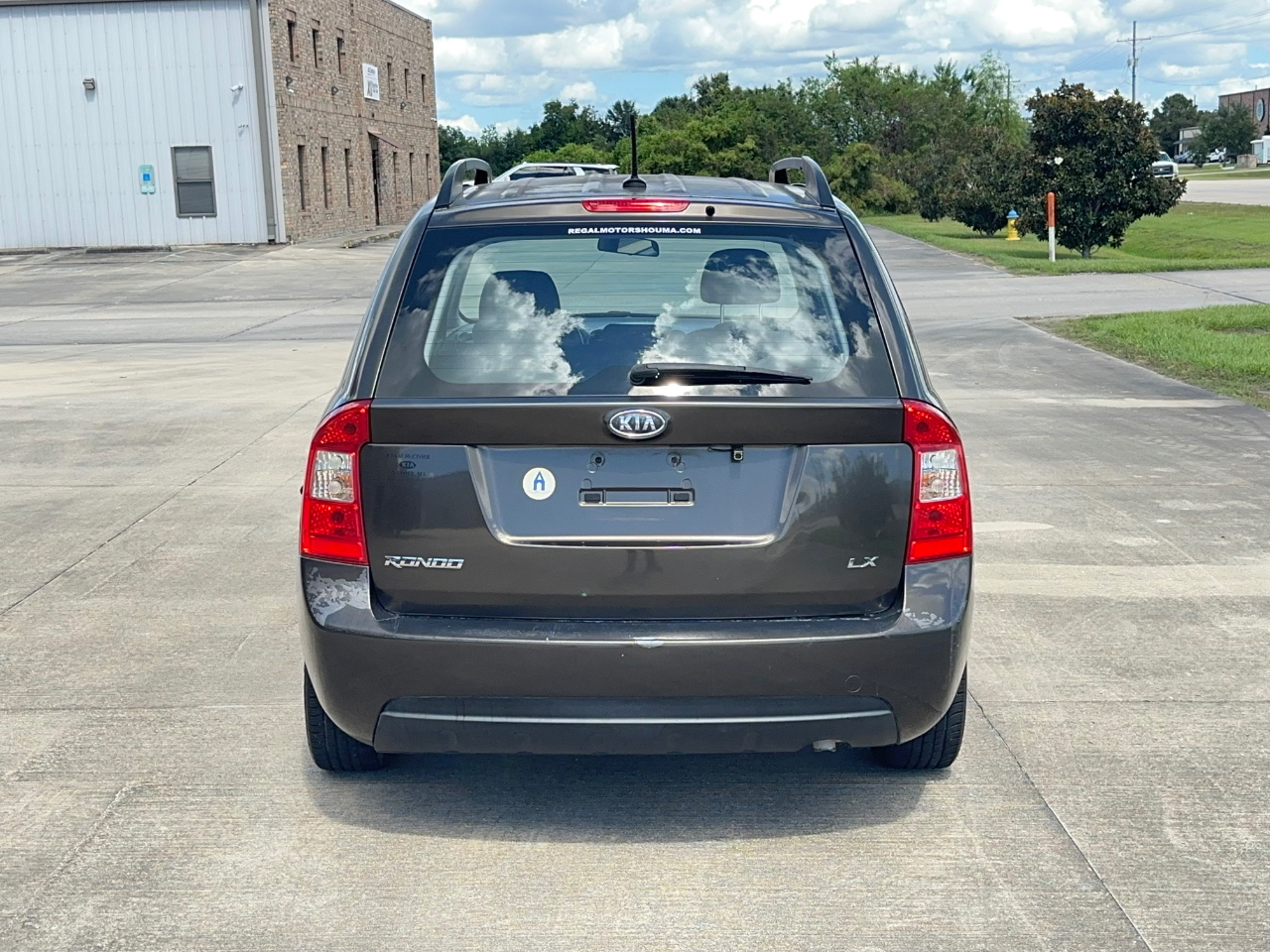 Kia Rondo LX 2009