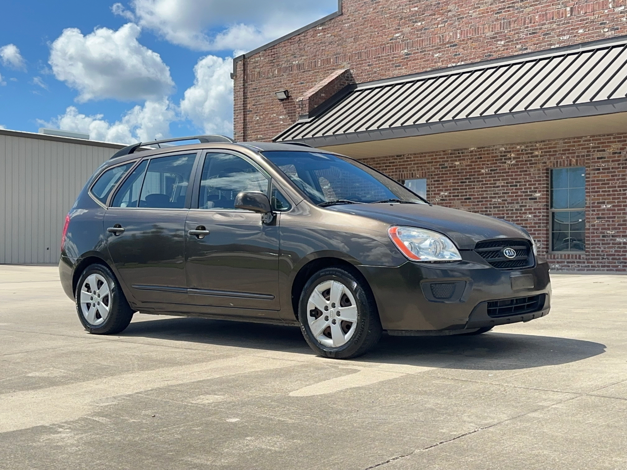 Kia Rondo LX 2009
