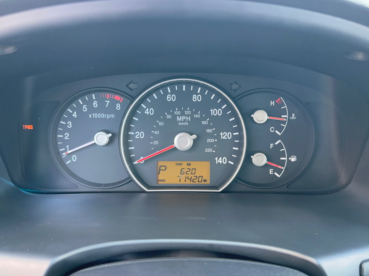 Kia Rondo LX 2009