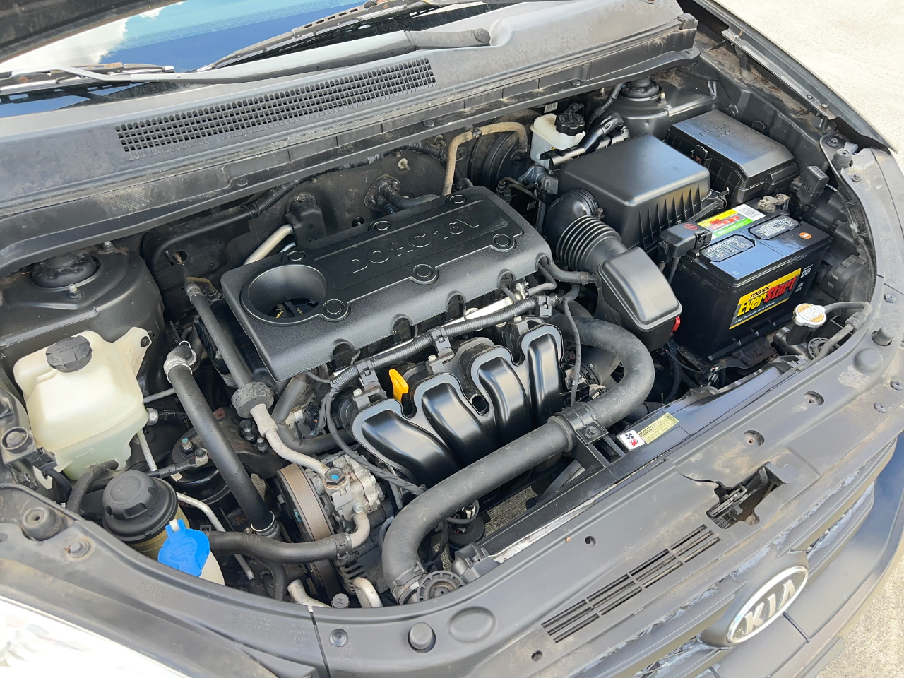 Kia Rondo LX 2009