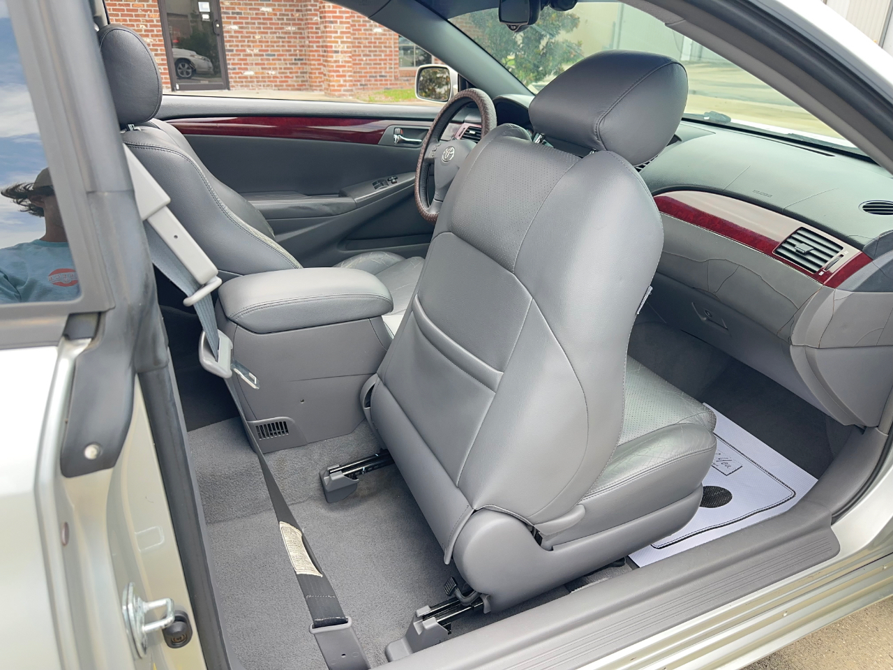 Toyota Camry Solara SLE V6 2004