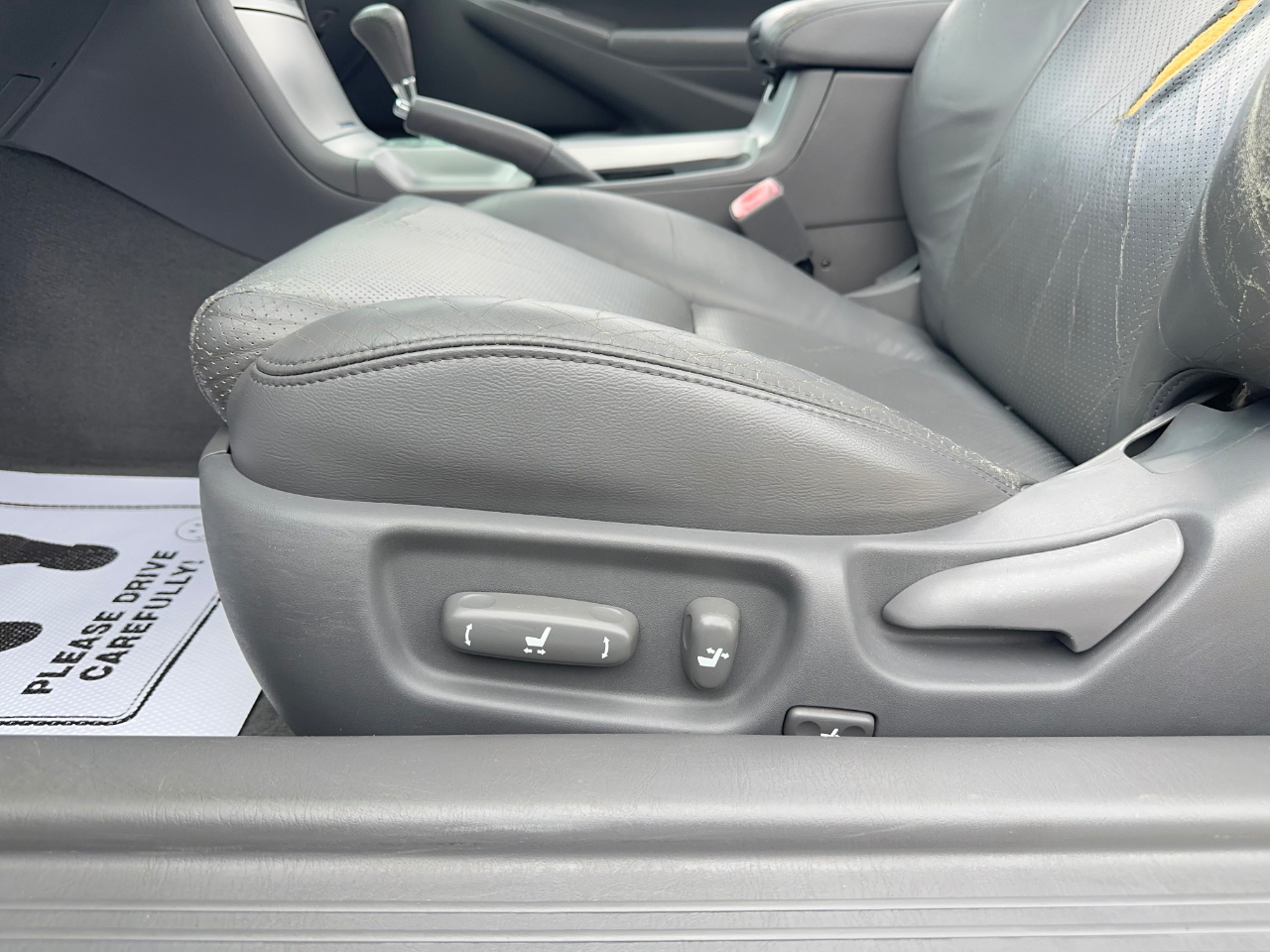 Toyota Camry Solara SLE V6 2004