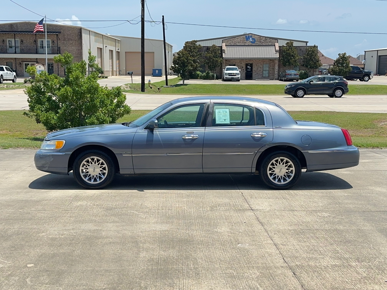 Lincoln Town Car Signature 2000