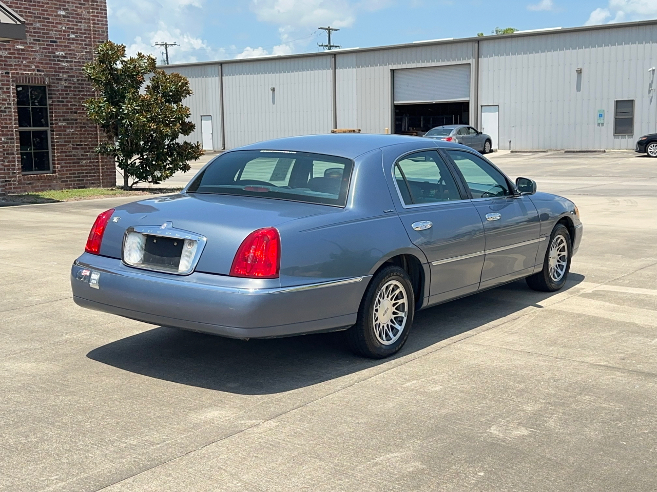 Lincoln Town Car Signature 2000