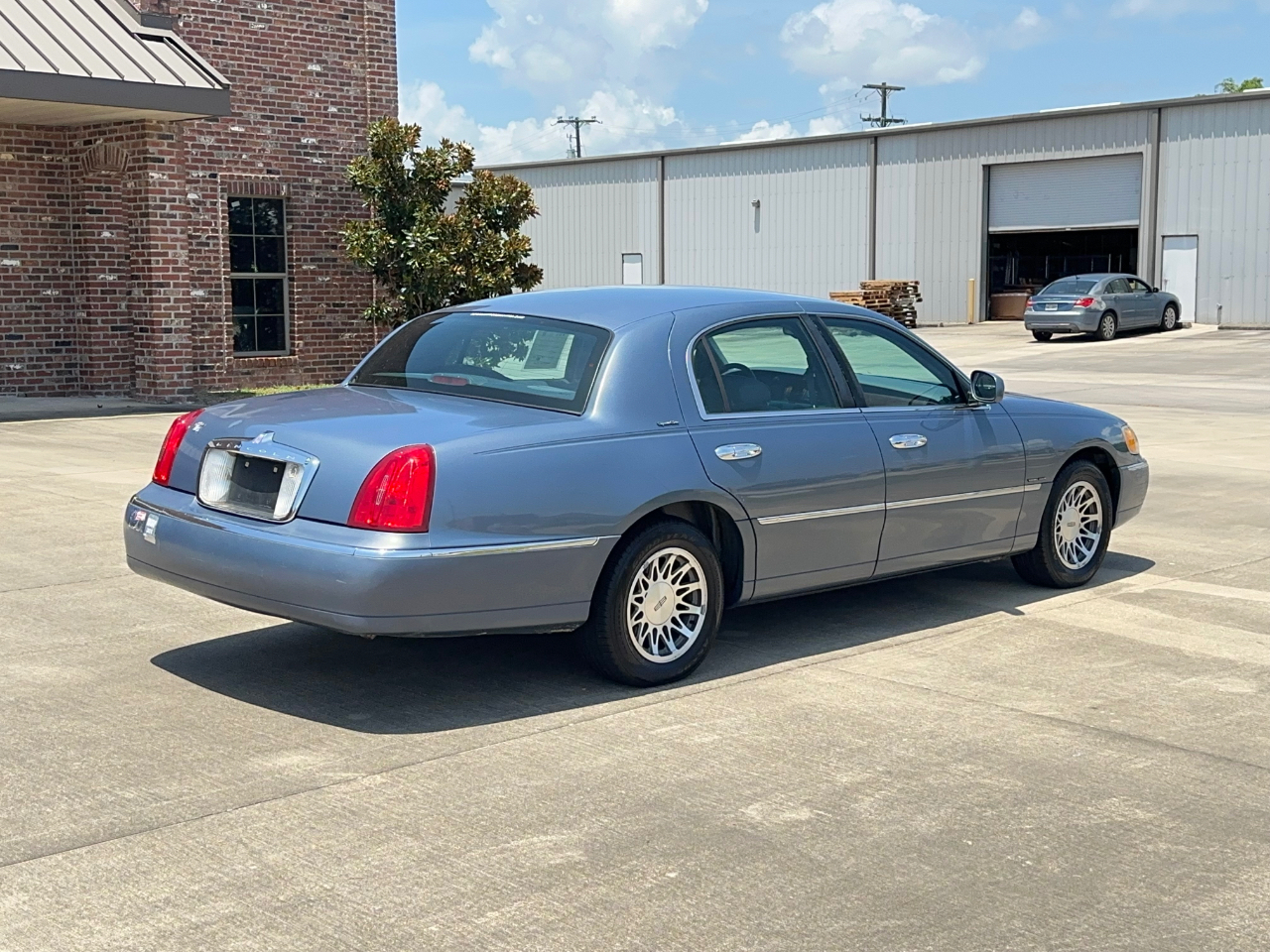 Lincoln Town Car Signature 2000