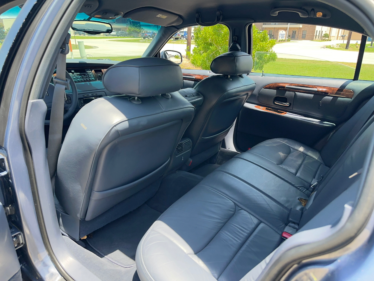 Lincoln Town Car Signature 2000