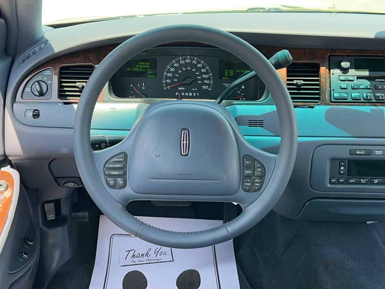 Lincoln Town Car Signature 2000