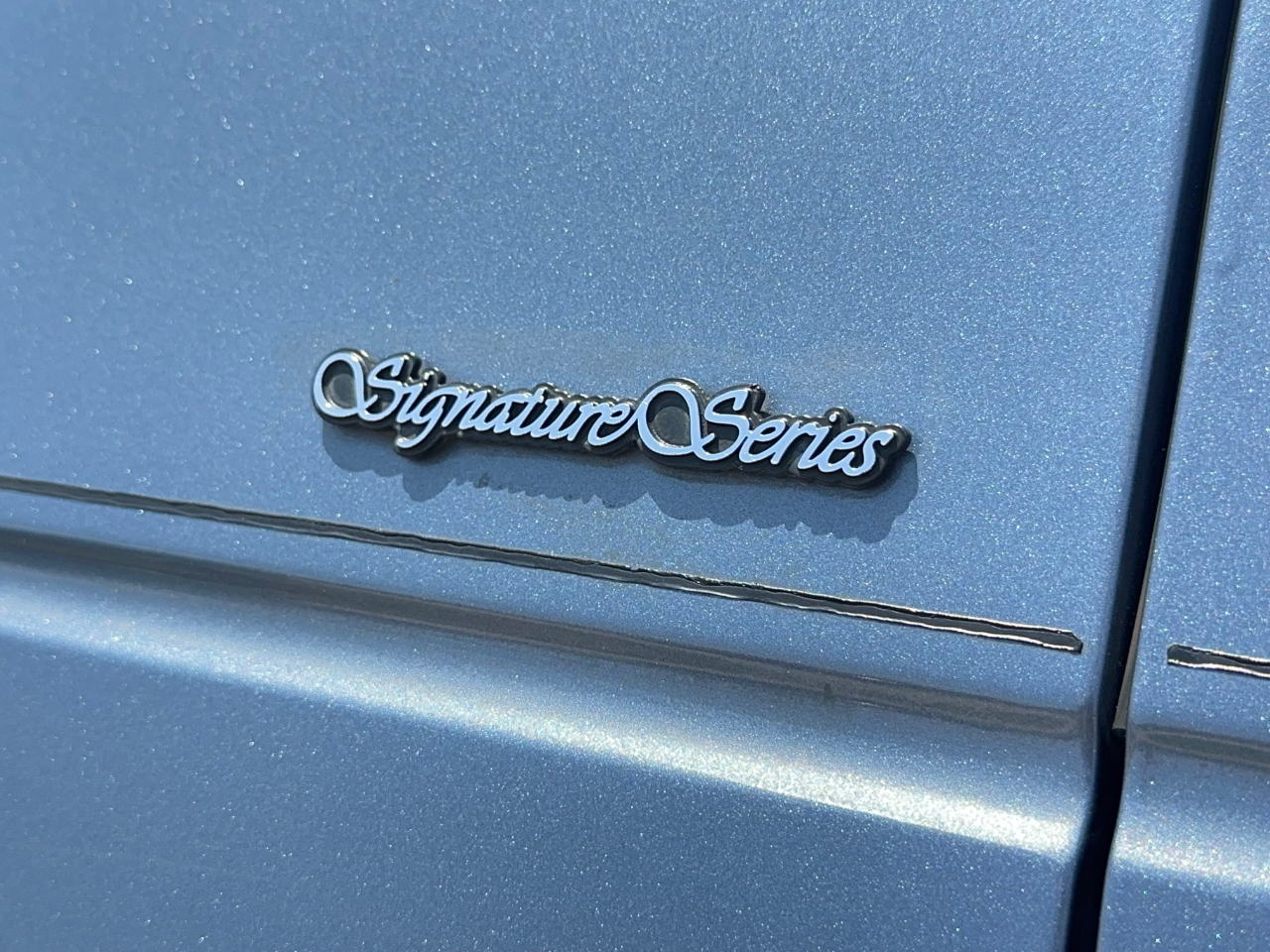 Lincoln Town Car Signature 2000