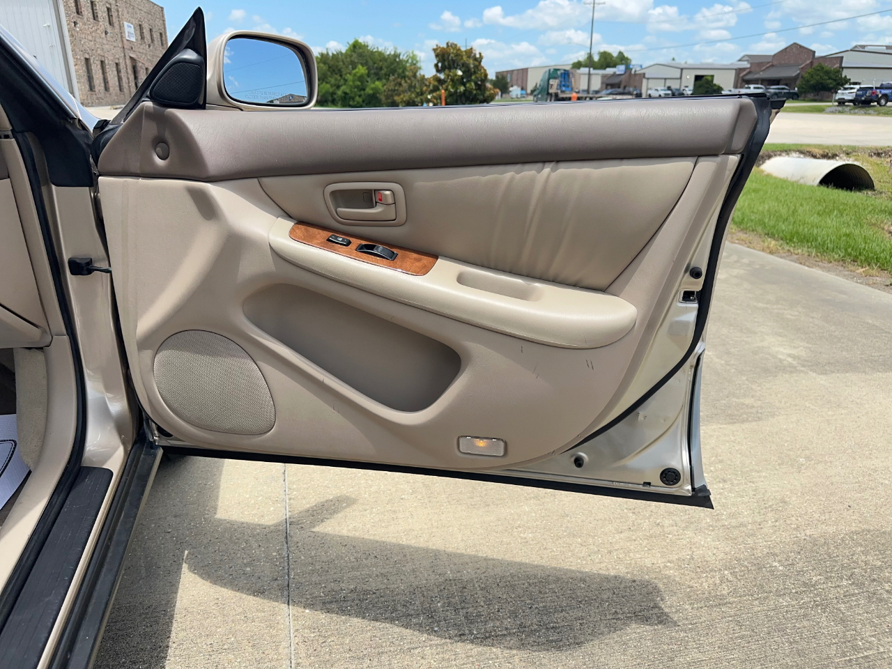 Lexus ES 300 Base 1999