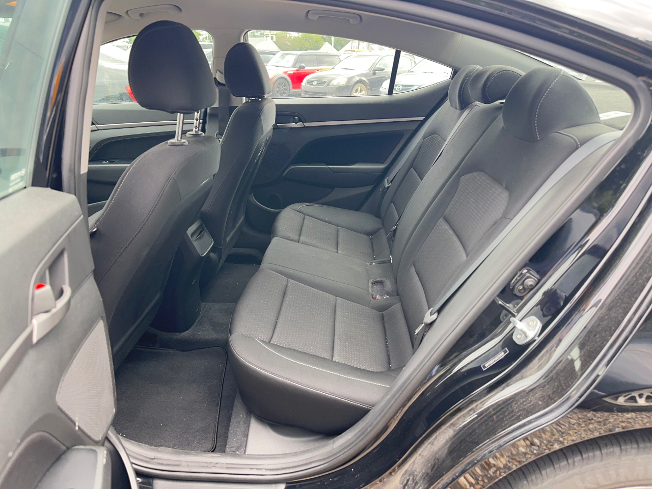 Hyundai Elantra SEL 2.0L Auto 2018