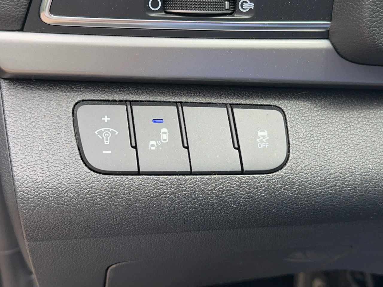 Hyundai Elantra SEL 2.0L Auto 2018
