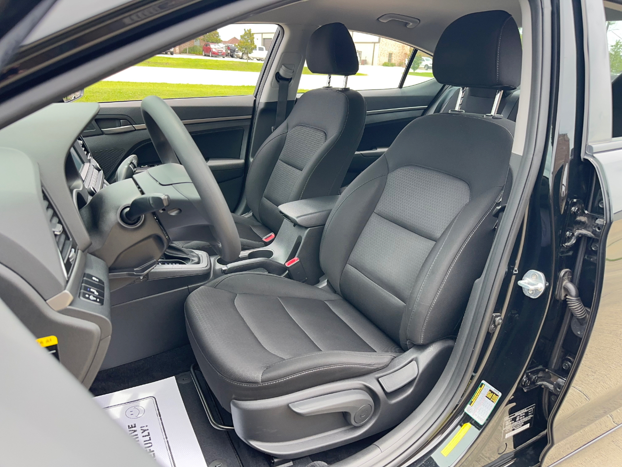 Hyundai Elantra SEL 2.0L Auto 2018