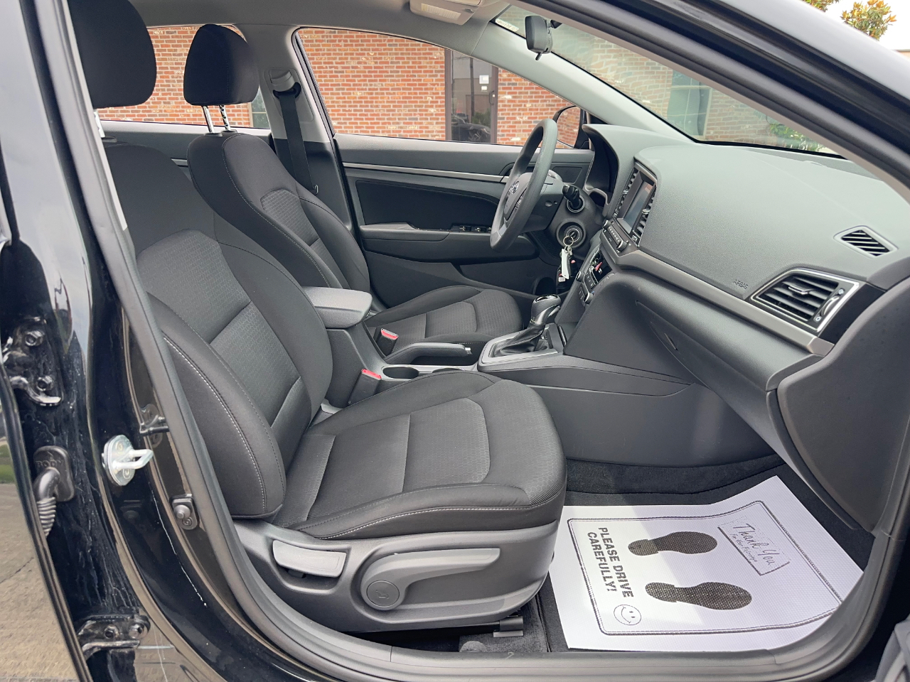 Hyundai Elantra SEL 2.0L Auto 2018