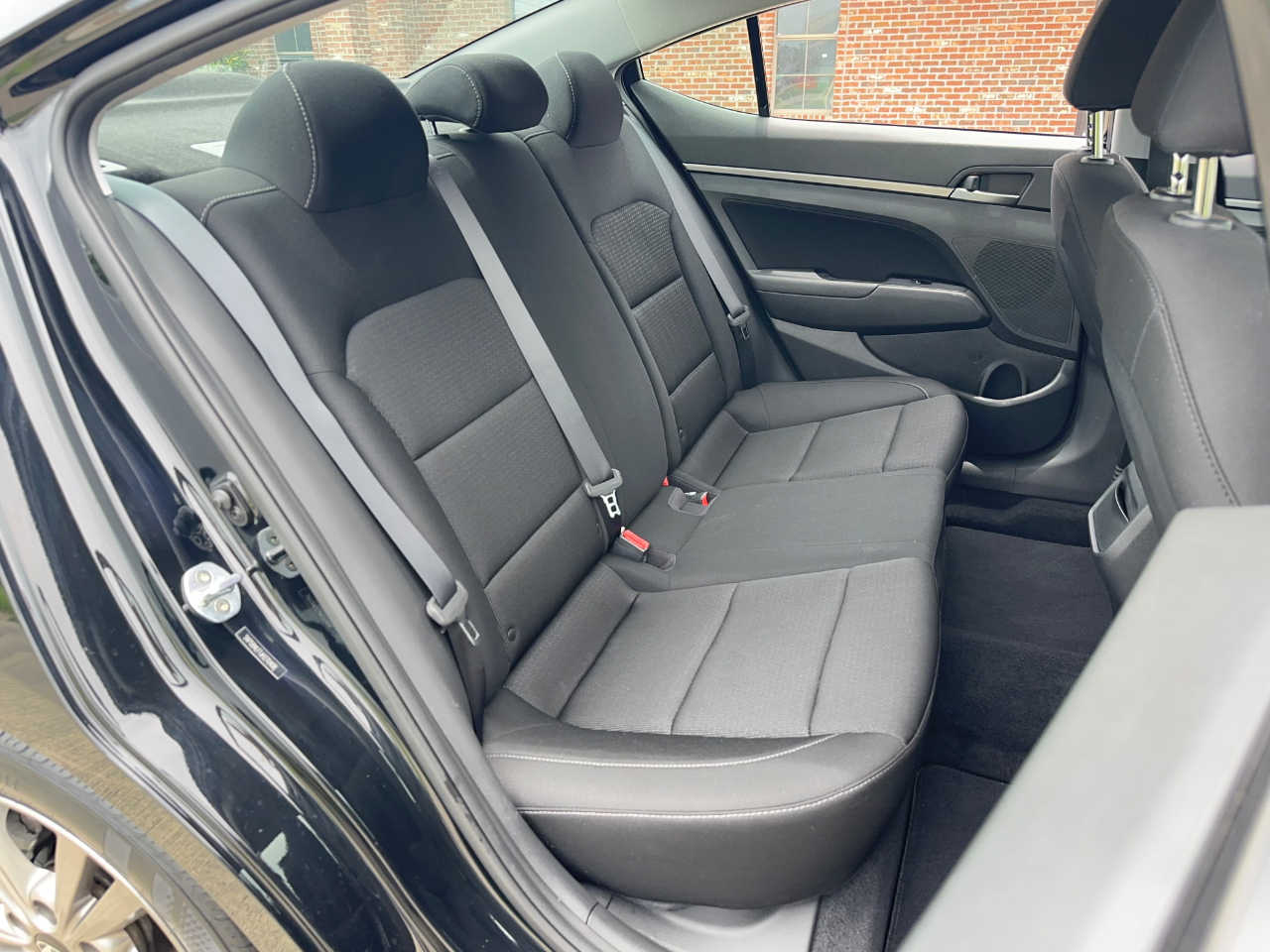 Hyundai Elantra SEL 2.0L Auto 2018