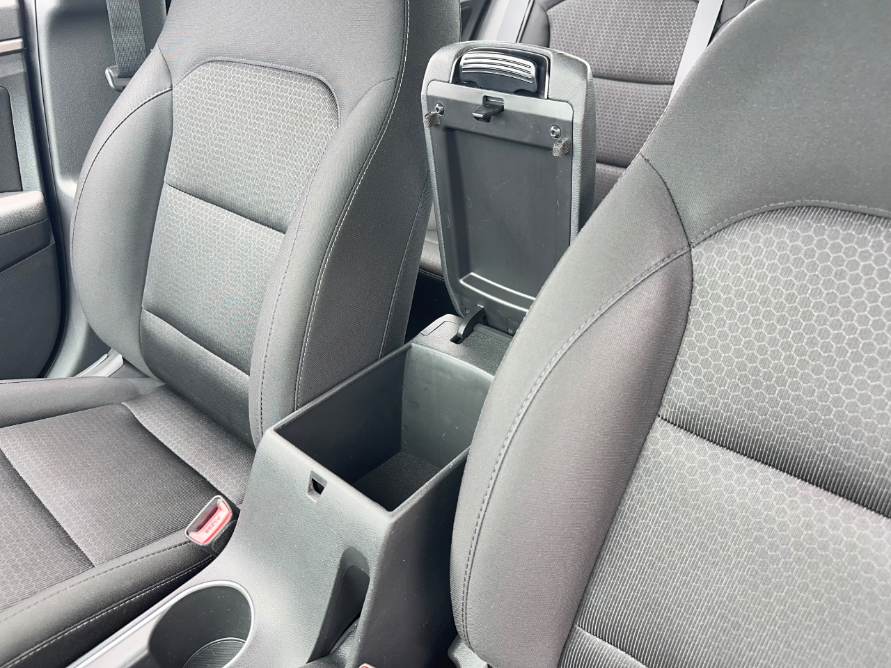 Hyundai Elantra SEL 2.0L Auto 2018