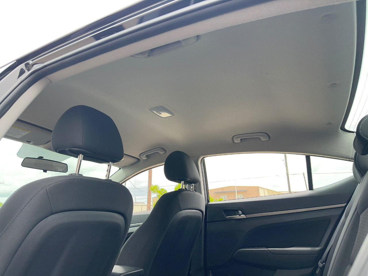 Hyundai Elantra SEL 2.0L Auto 2018