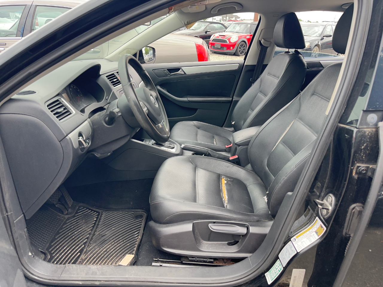 Volkswagen Jetta SEL PZEV 2011