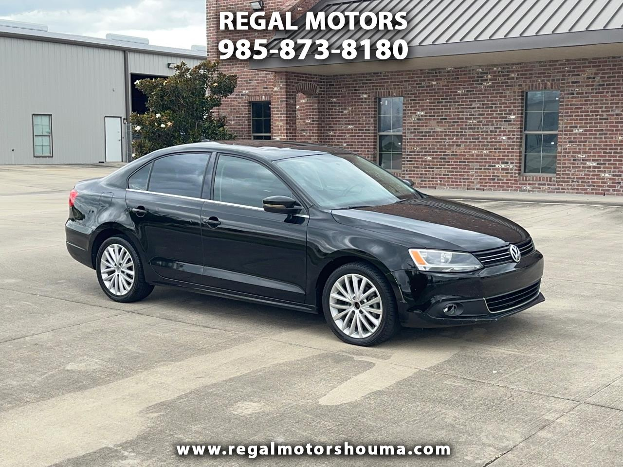 2011 Volkswagen Jetta SEL PZEV w/ Sunroof