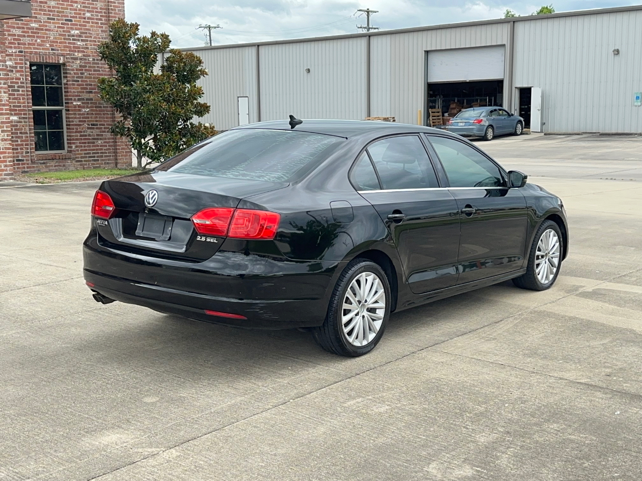 Volkswagen Jetta  2011
