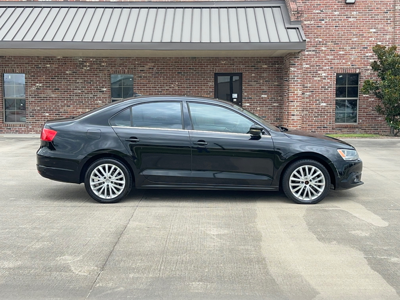 Volkswagen Jetta  2011