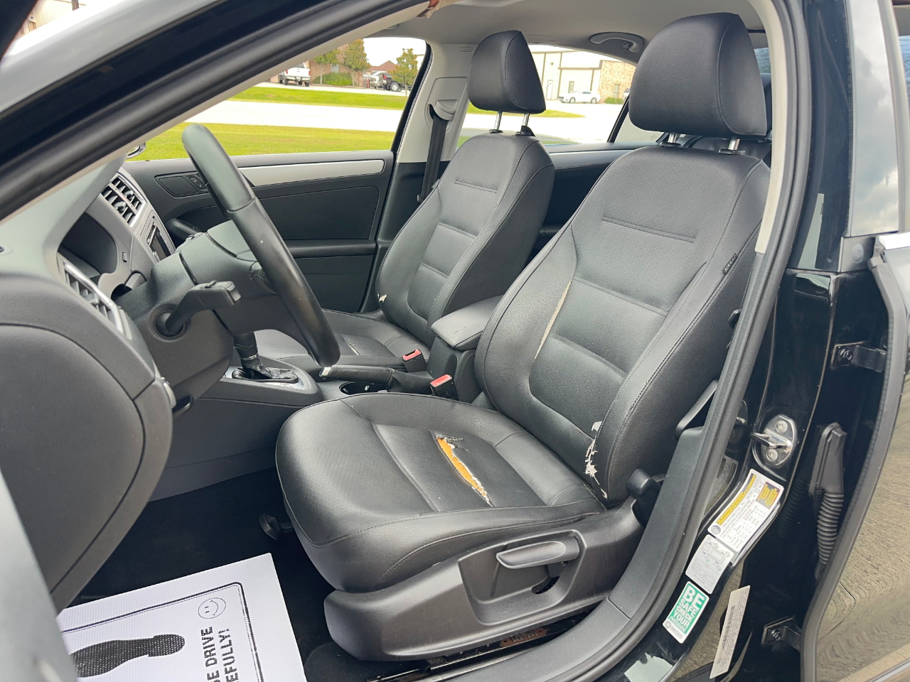 Volkswagen Jetta  2011