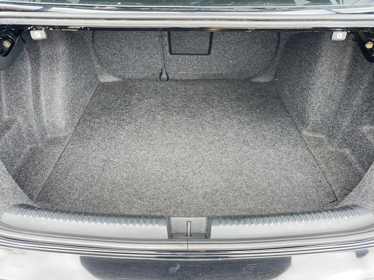 Volkswagen Jetta  2011