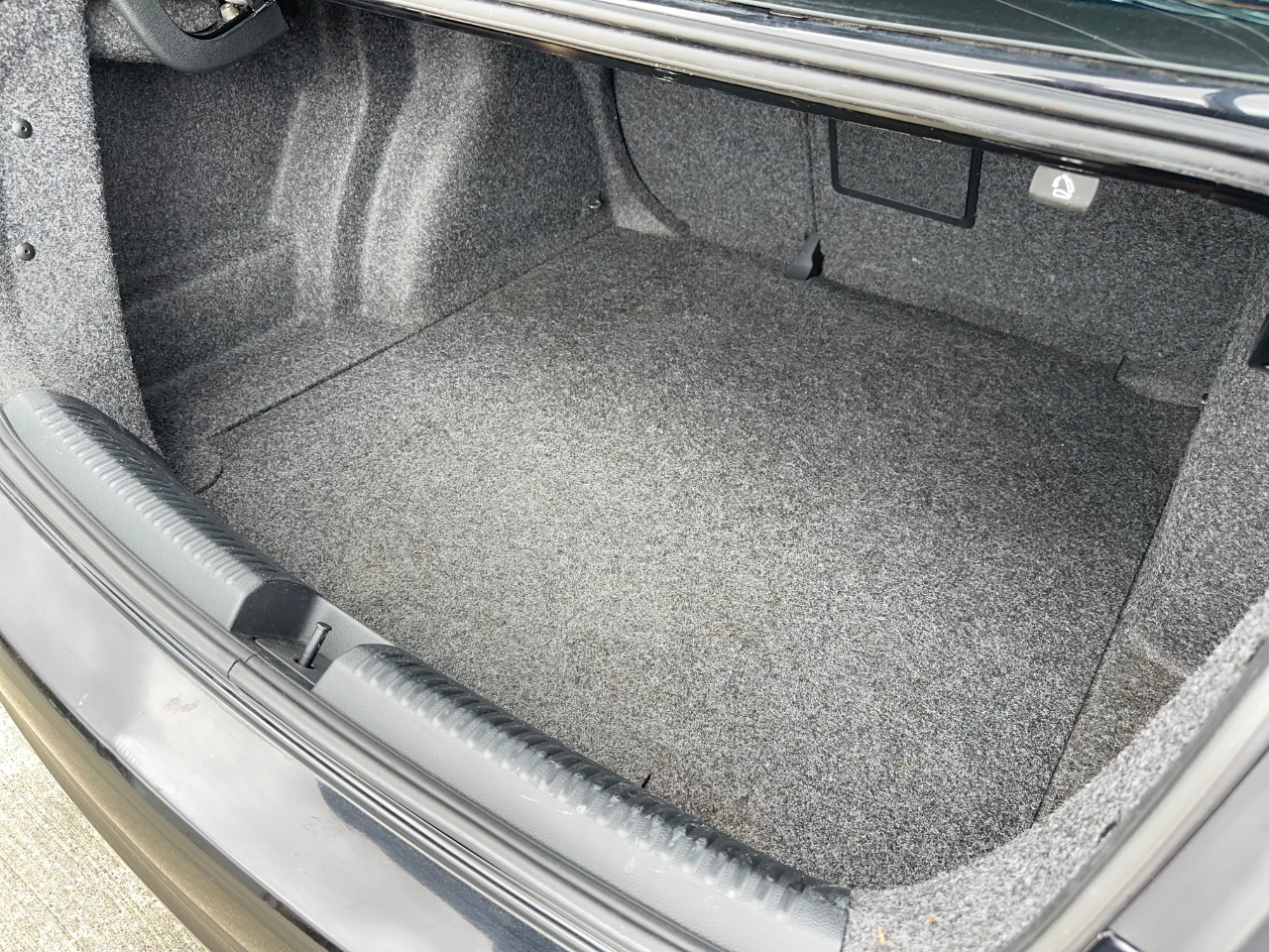 Volkswagen Jetta  2011
