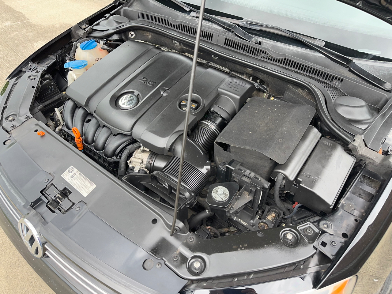 Volkswagen Jetta  2011
