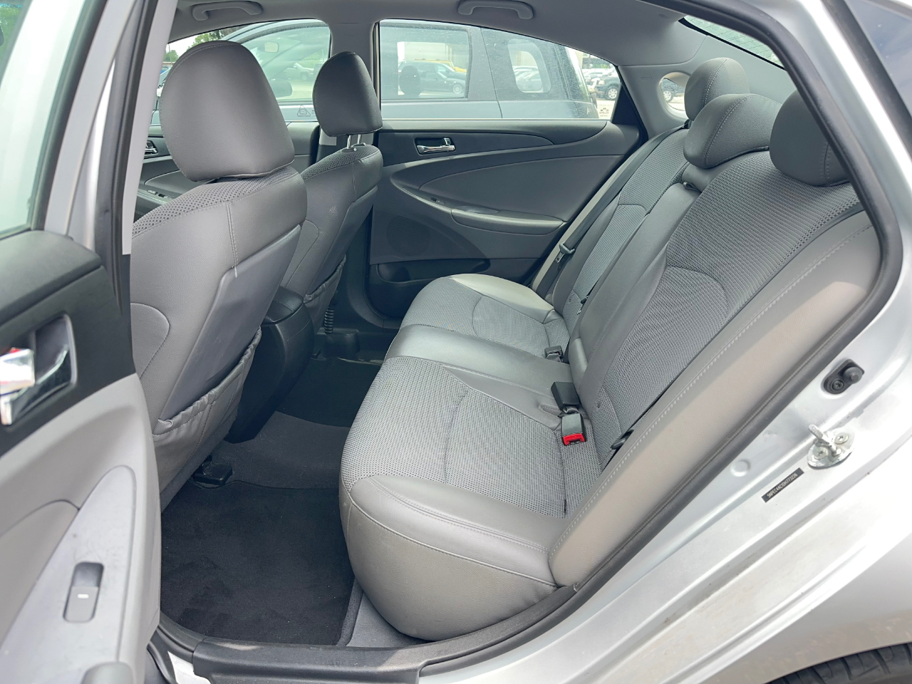 Hyundai Sonata SE 2013