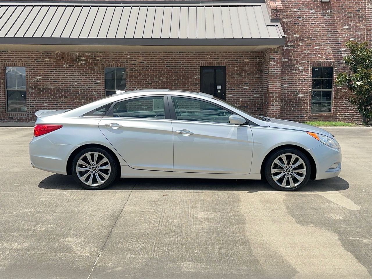 Hyundai Sonata SE 2013