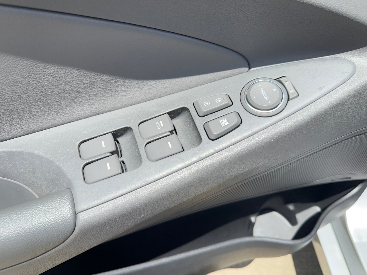 Hyundai Sonata SE 2013