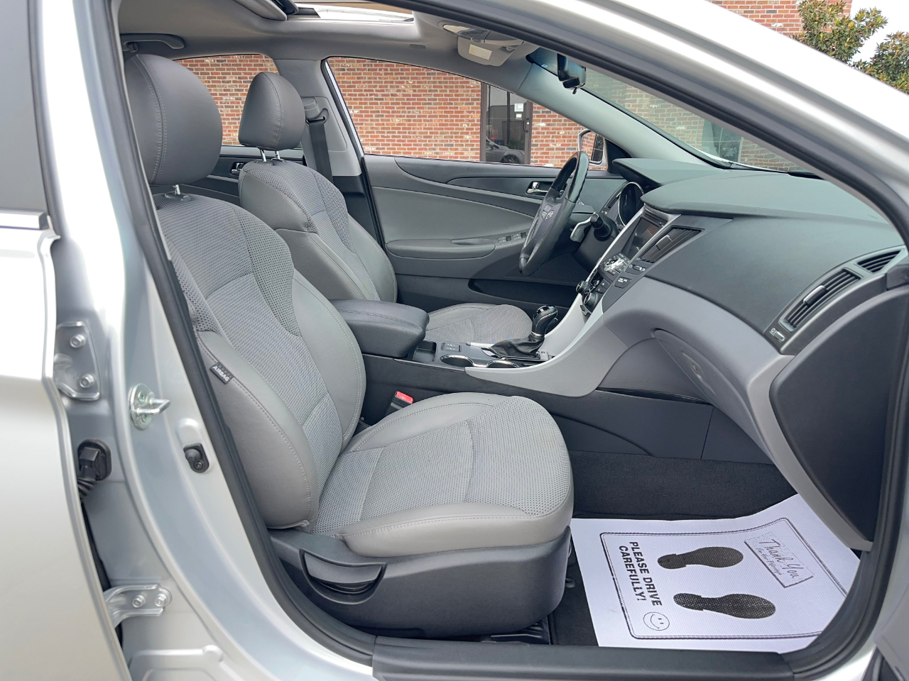 Hyundai Sonata SE 2013
