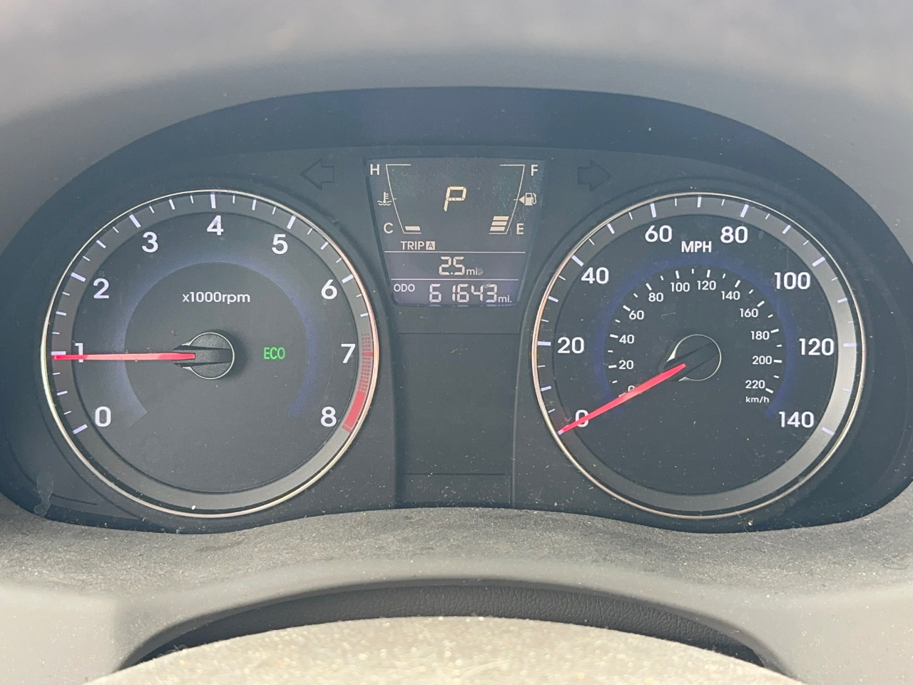 Hyundai Accent  2012