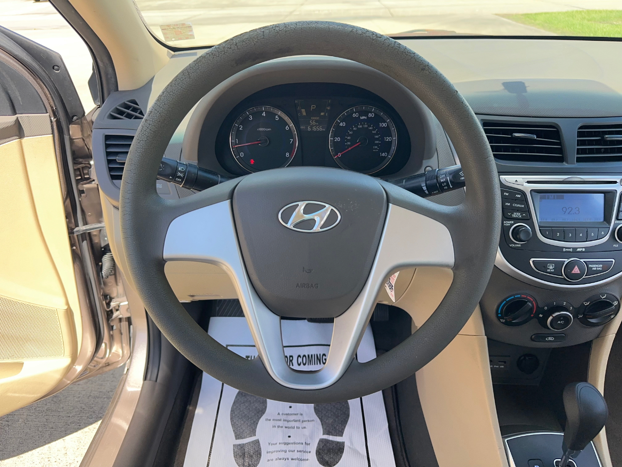 Hyundai Accent  2012