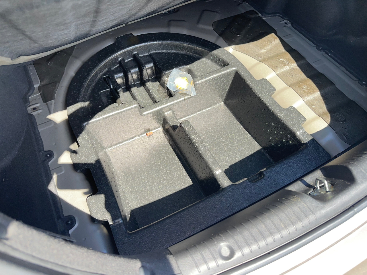 Hyundai Accent  2012