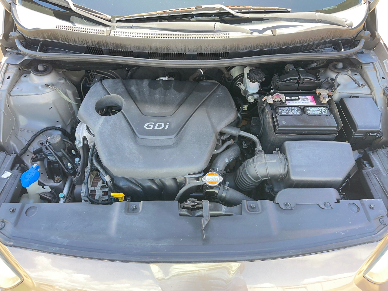 Hyundai Accent  2012