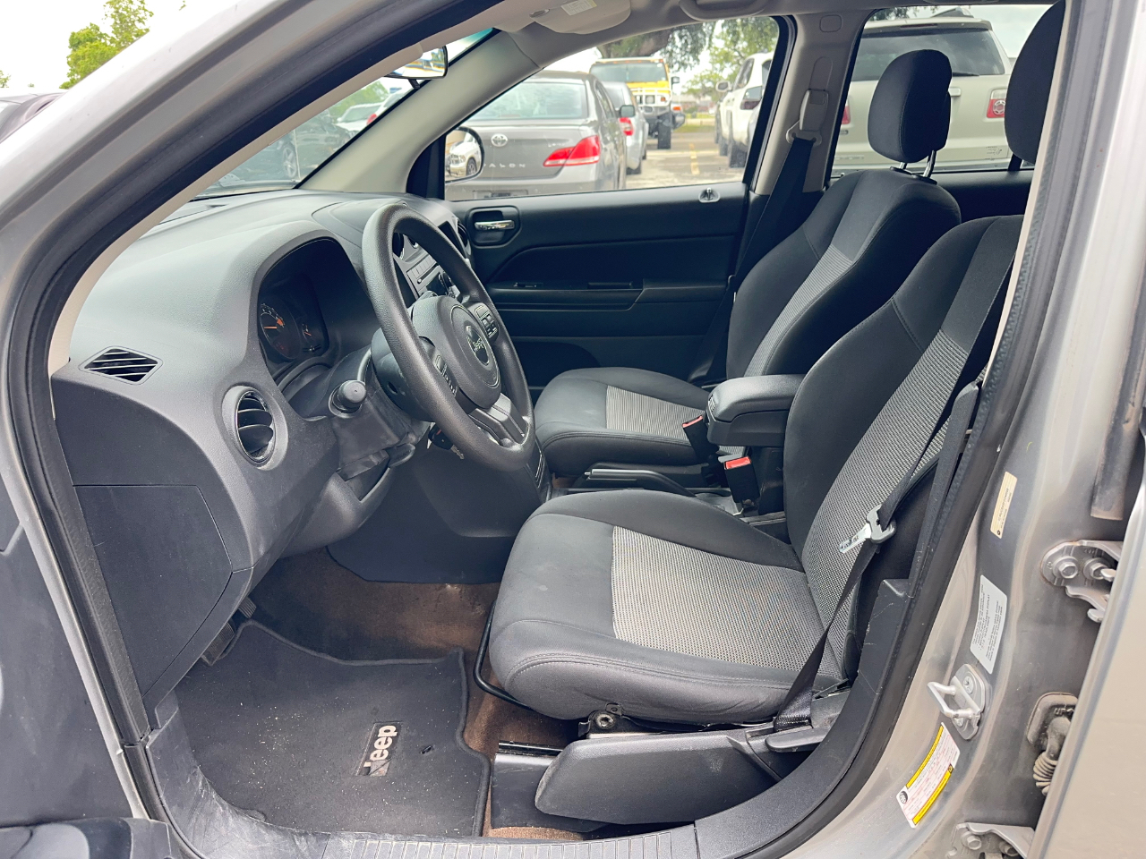 Jeep Compass Sport FWD 2015