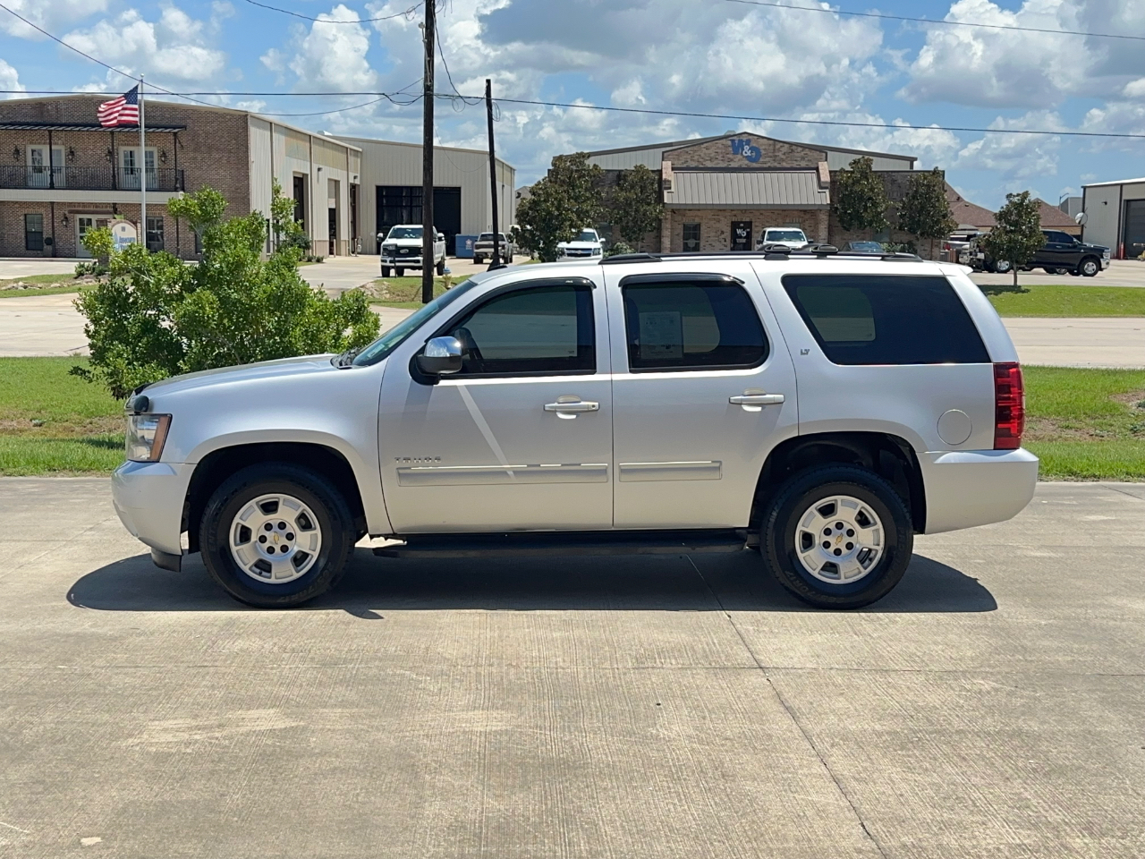 Chevrolet Tahoe LT 2WD 2013