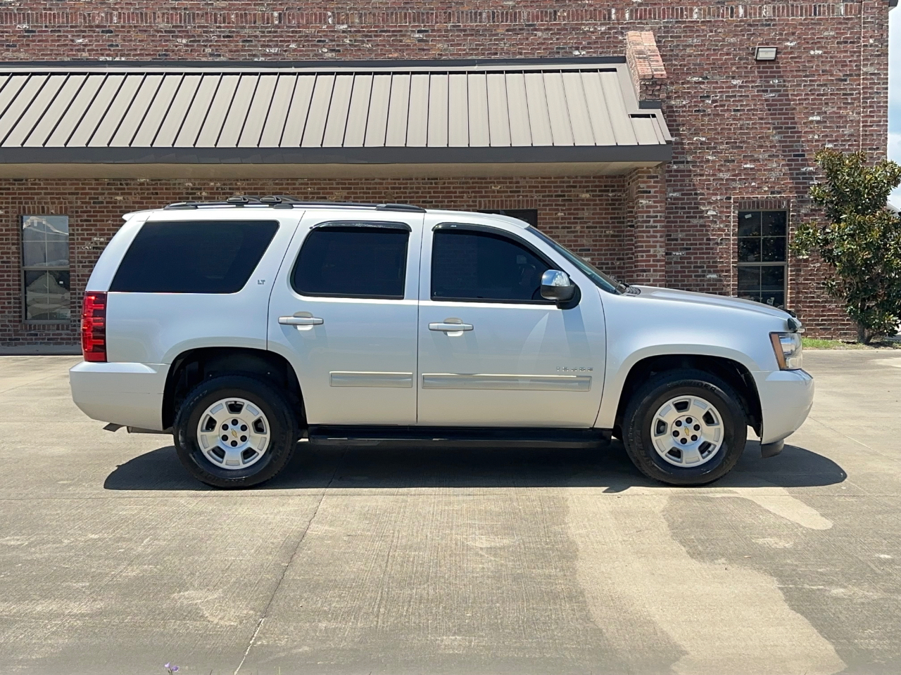 Chevrolet Tahoe LT 2WD 2013
