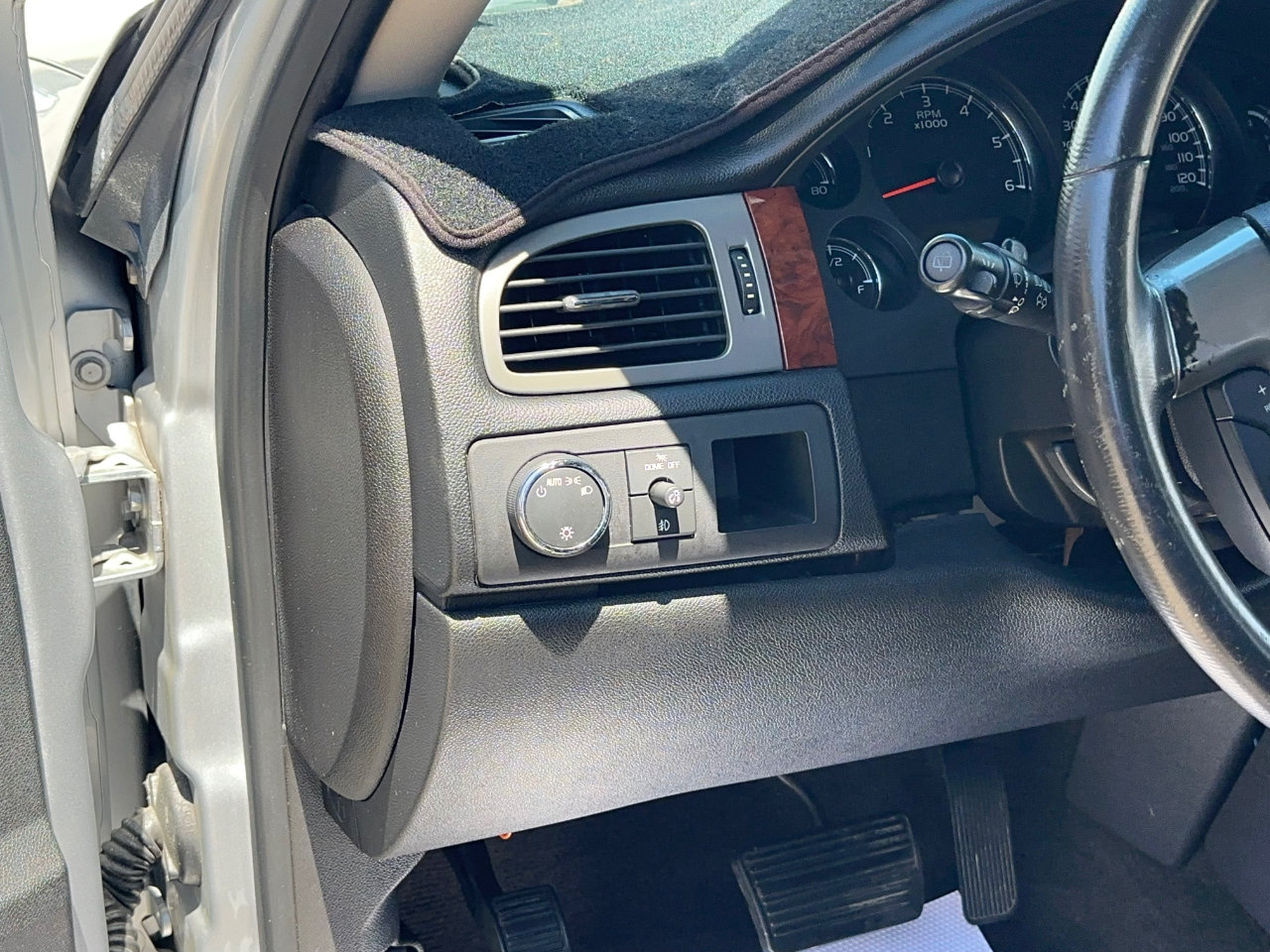 Chevrolet Tahoe LT 2WD 2013
