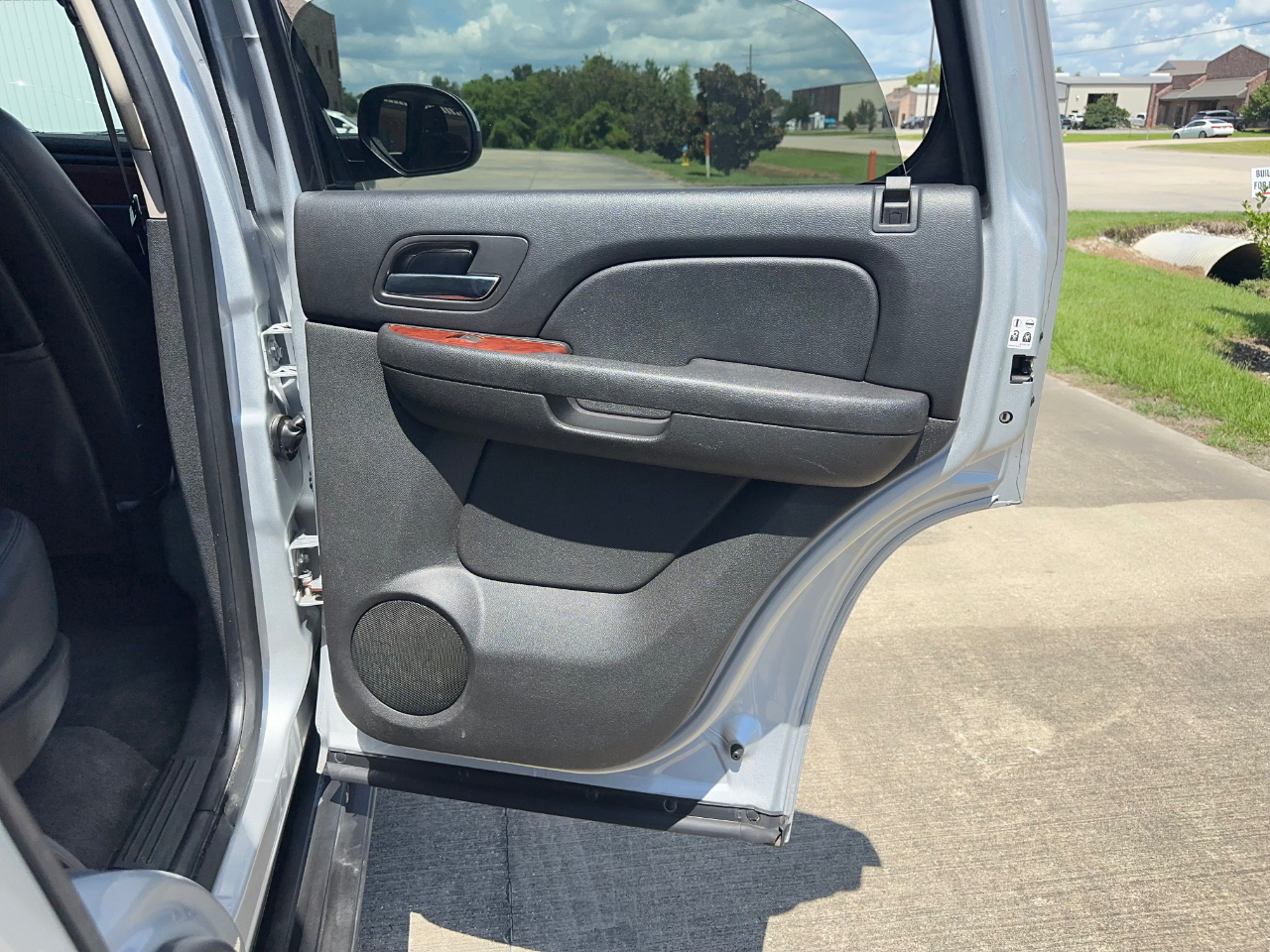 Chevrolet Tahoe LT 2WD 2013