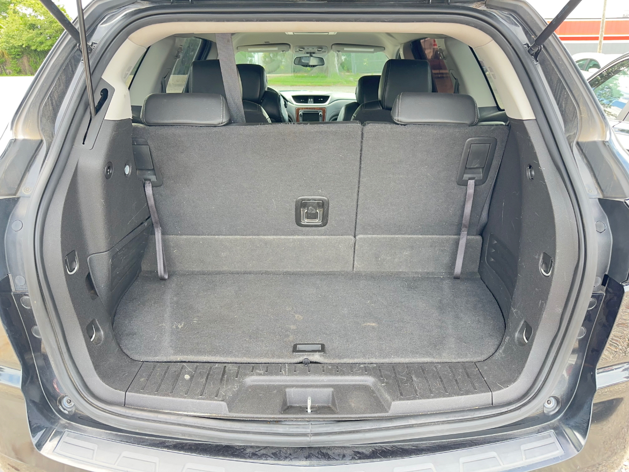 Chevrolet Traverse 2LT FWD 2013